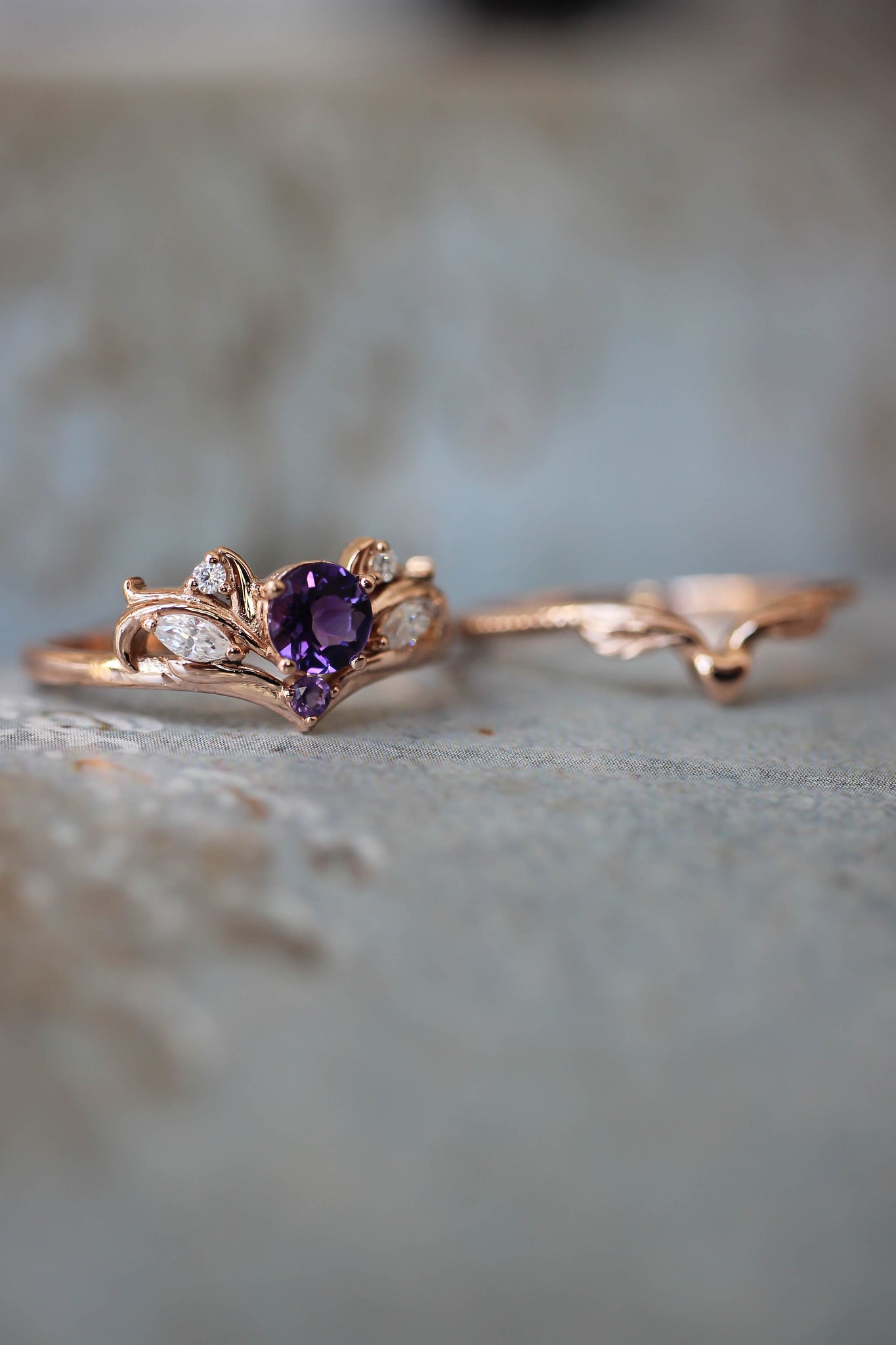 Bridal ring set with amethyst / Swanlake - Eden Garden Jewelry™