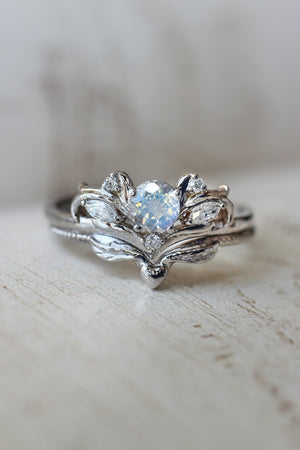 Moonstone and moissanites bridal ring set / Swanlake - Eden Garden Jewelry™