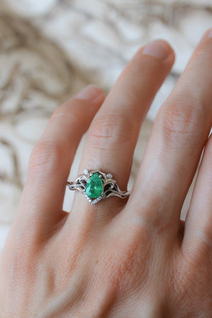 Natural emerald and diamonds engagement ring / Lida - Eden Garden Jewelry™