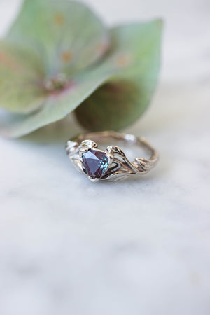 Lab alexandrite ring, trillion cut / Clematis - Eden Garden Jewelry™