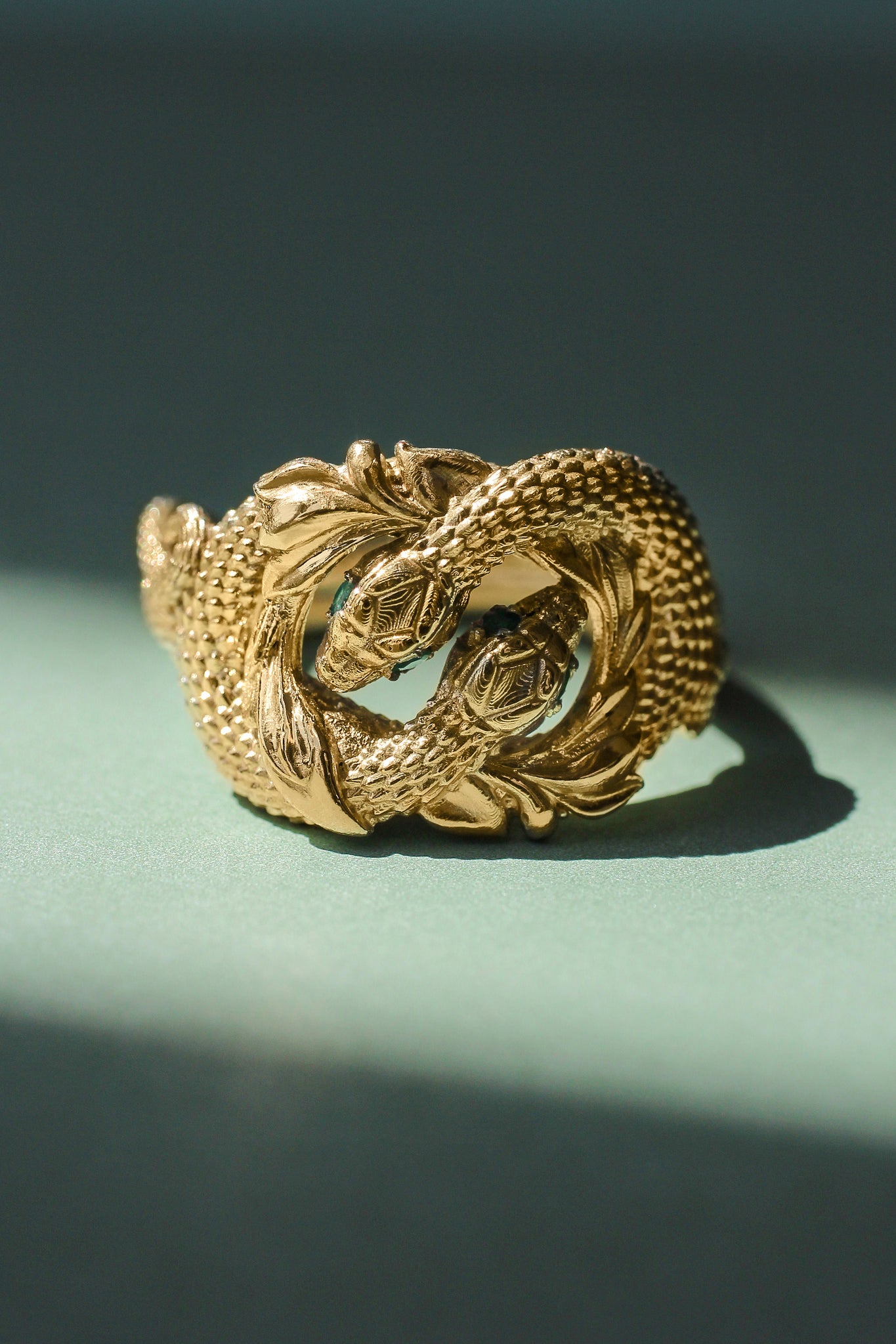 Ring of Barahir, two snakes statement ring - Eden Garden Jewelry™