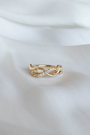 Wedding rings set for couples: gold band for him, infinity band with diamonds for her - Eden Garden Jewelry™