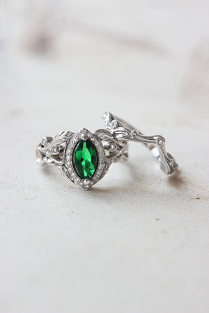 Bridal ring set with lab emerald and diamond halo / Callisto - Eden Garden Jewelry™