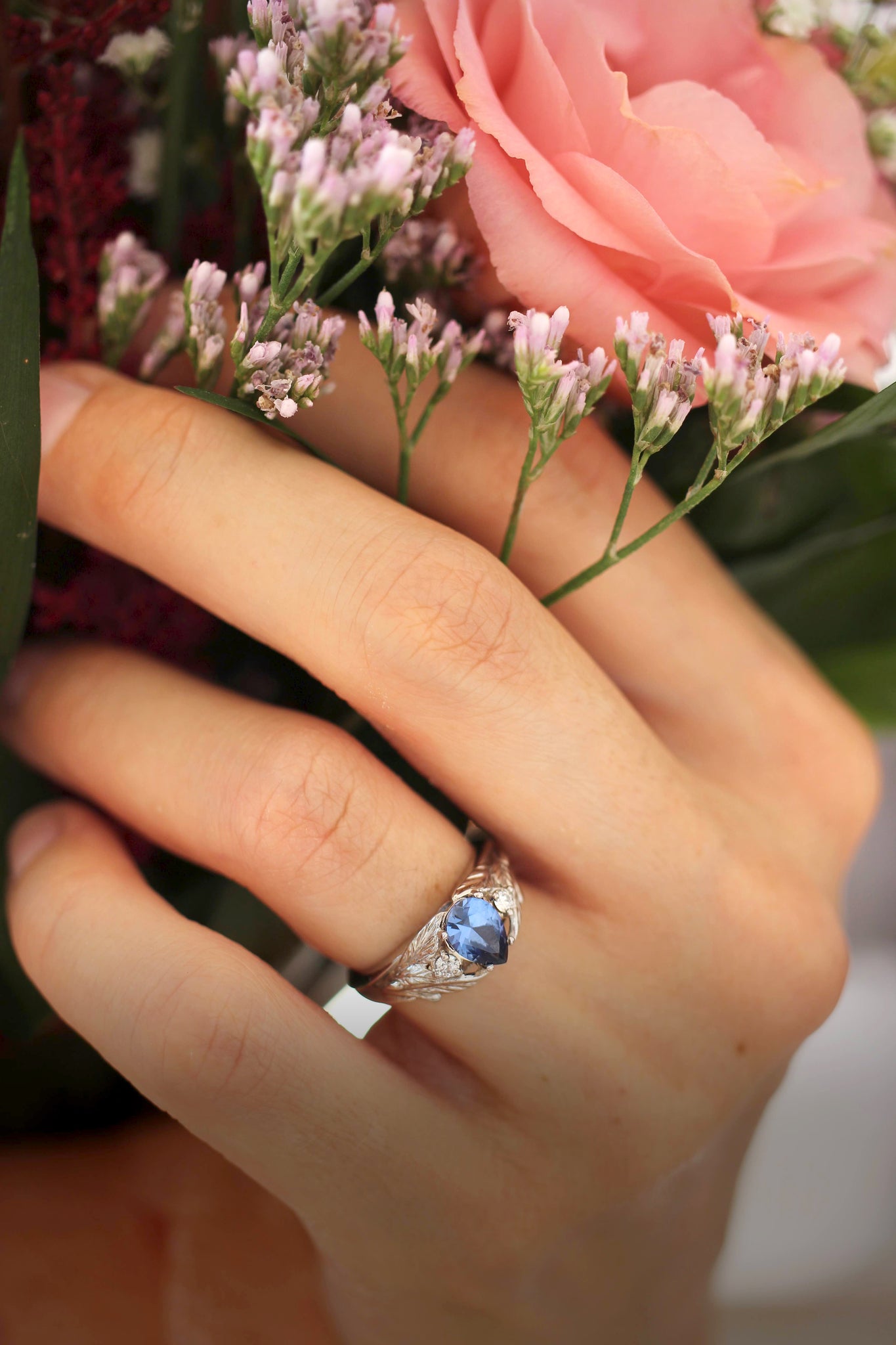 Sapphire and diamonds engagement ring / Wisteria - Eden Garden Jewelry™