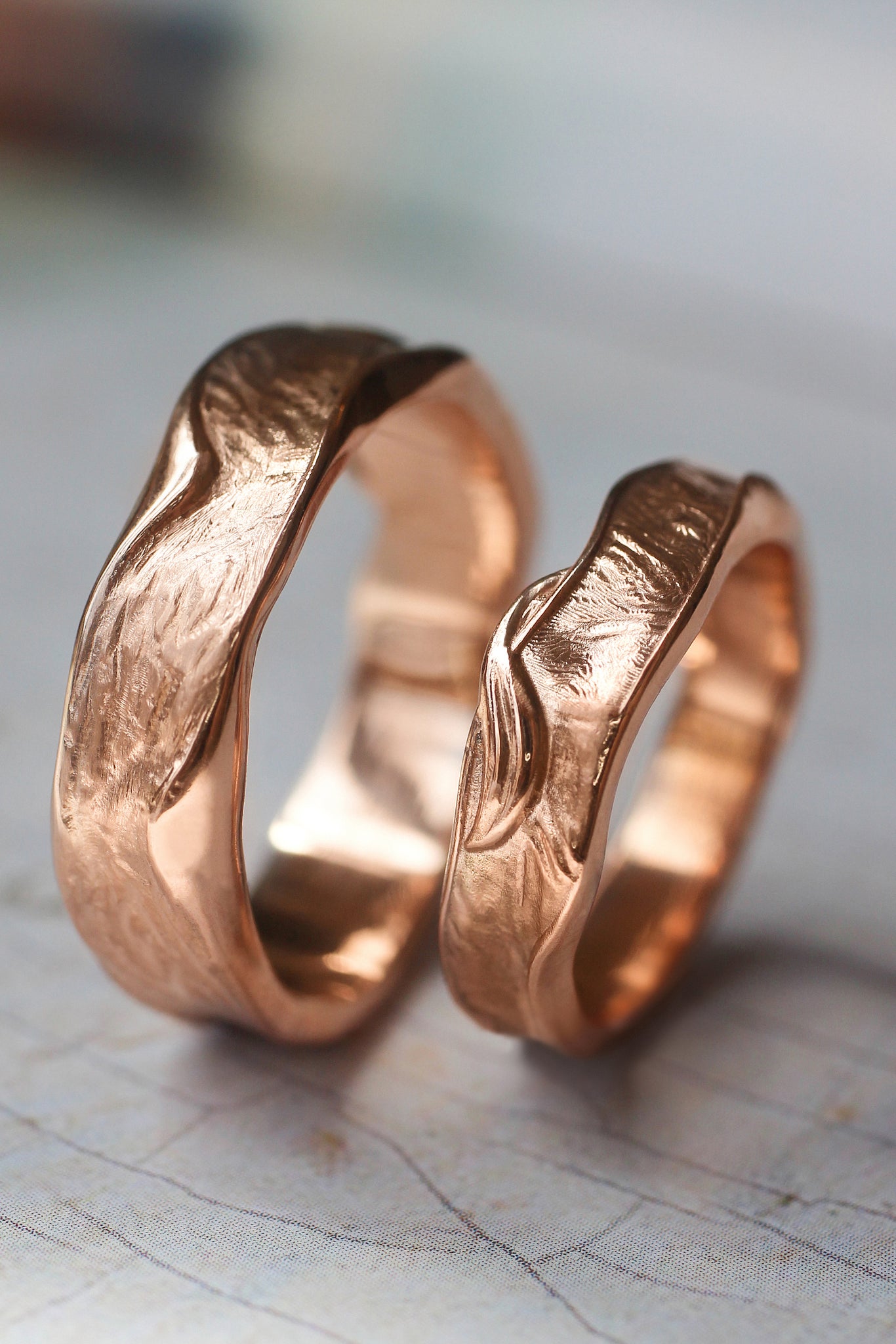 Textured wedding bands set for couple, melted rings with fabric texture - Eden Garden Jewelry™