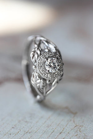 Leaf engagement ring with natural diamonds / Tilia halo - Eden Garden Jewelry™