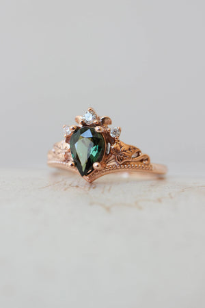 Bridal ring set with green sapphire and diamonds / Ariadne pear cut - Eden Garden Jewelry™