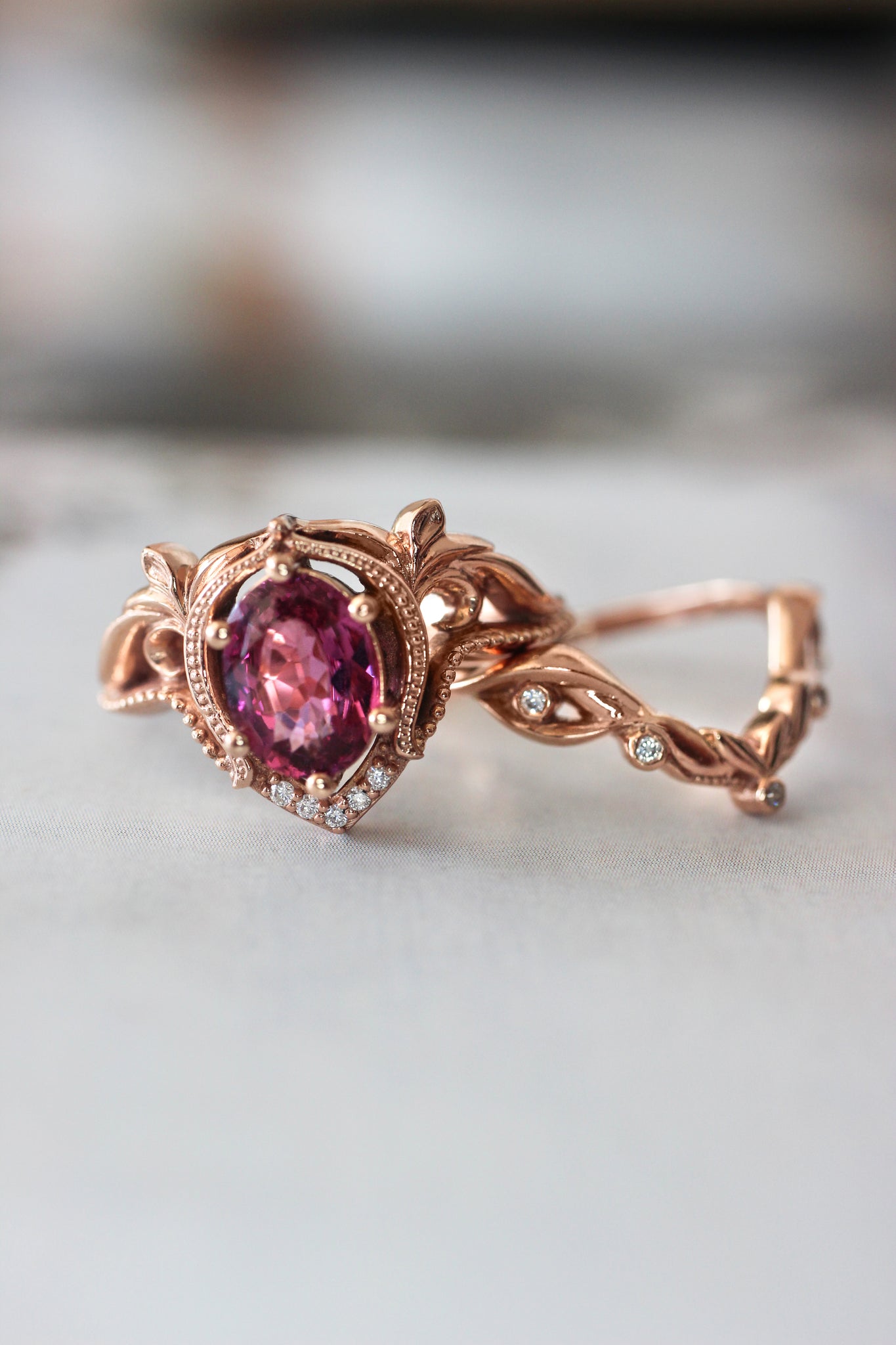 Rhodolite garnet and moissanites or diamonds engagement ring / Lida oval - Eden Garden Jewelry™