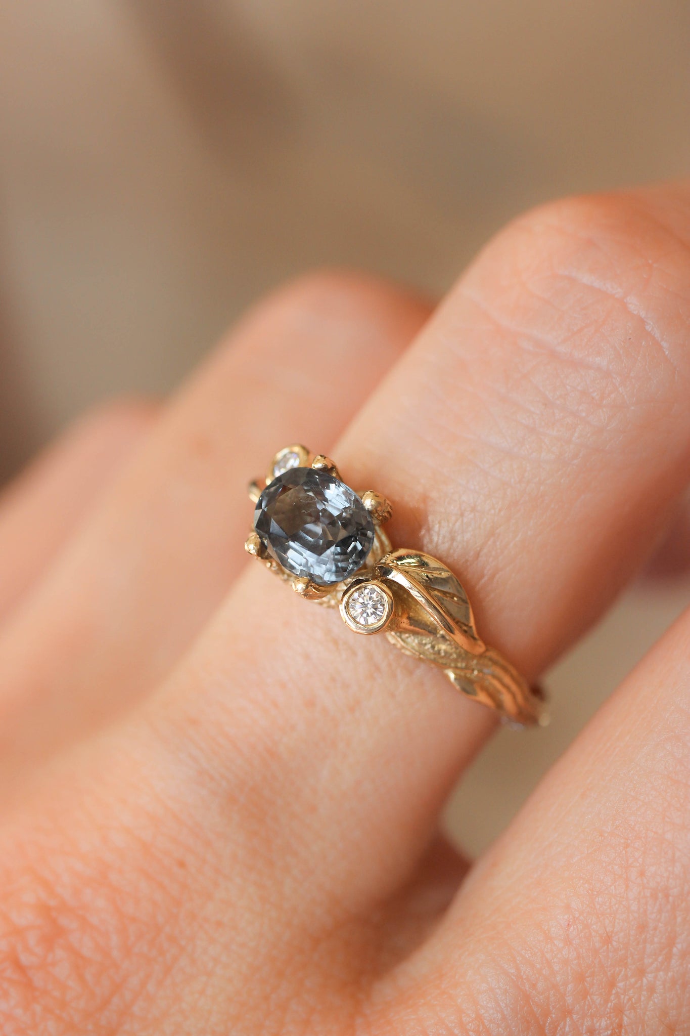 Branch engagement ring with grey spinel and diamonds / Arius - Eden Garden Jewelry™