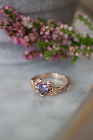 Trillion cut alexandrite ring / Clematis - Eden Garden Jewelry™