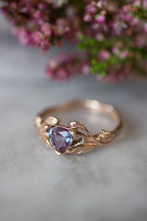 Lab alexandrite ring, trillion cut / Clematis - Eden Garden Jewelry™