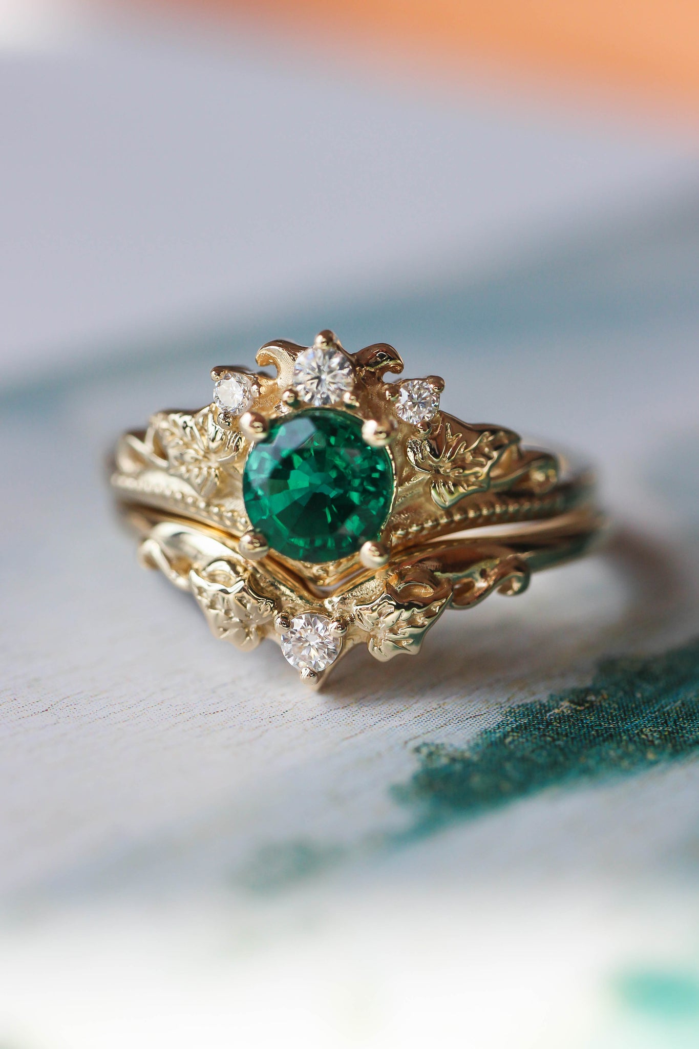 Bridal ring set with lab emerald and diamonds / Ariadne - Eden Garden Jewelry™