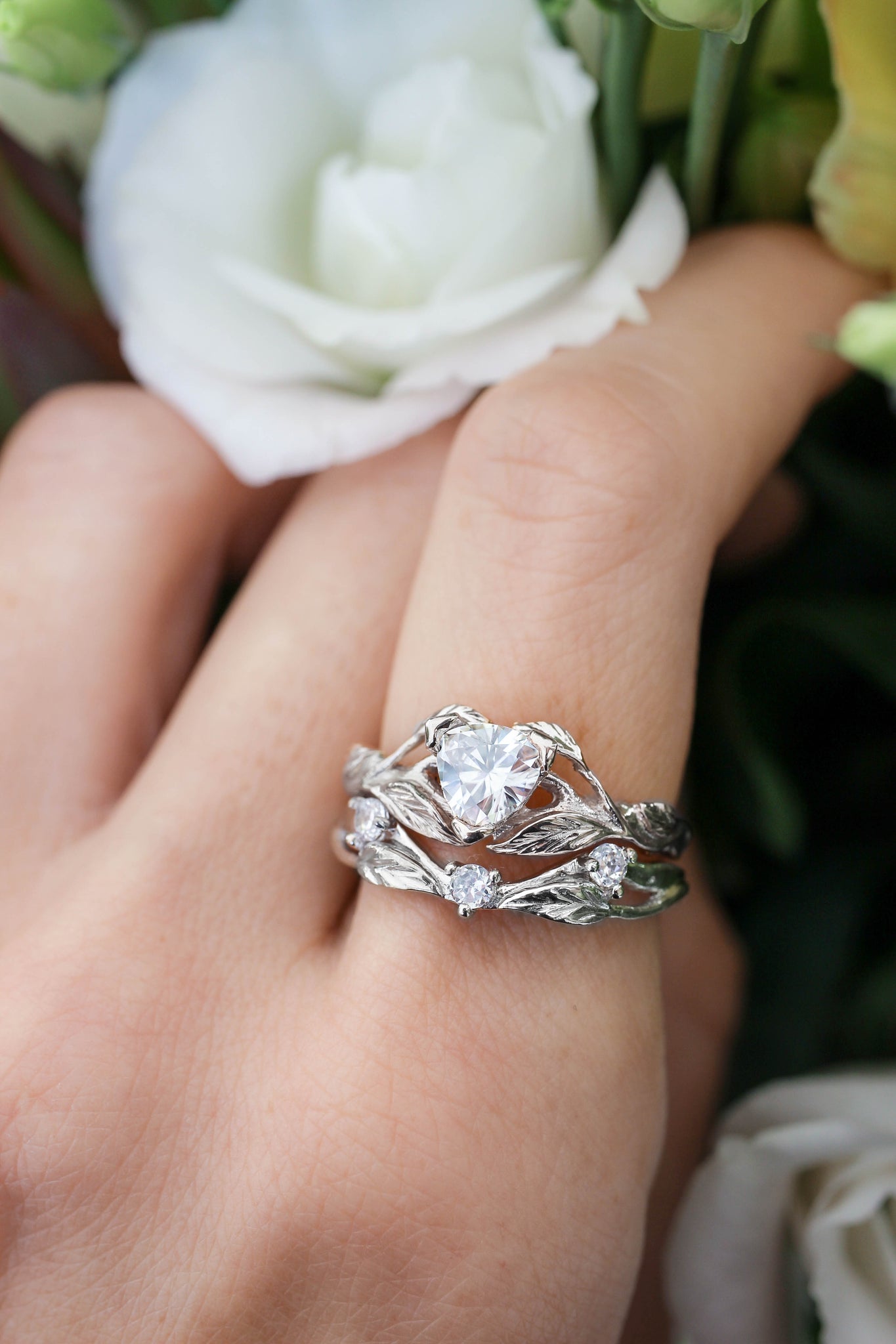 Clematis | branch engagement ring setting, trillion gemstone - Eden Garden Jewelry™