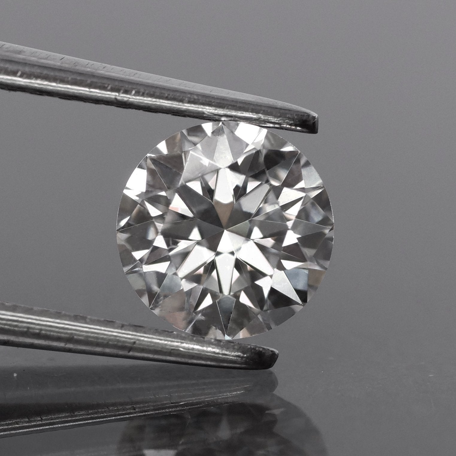 Moissanite | round cut 6.5mm, G color, VS, 1 ct - Eden Garden Jewelry™