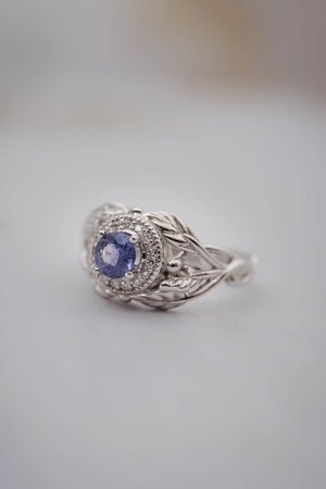 Leaf engagement ring with sapphire and diamonds / Tilia halo - Eden Garden Jewelry™