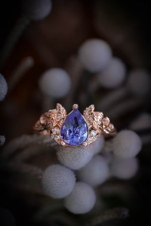 Tanzanite and diamonds engagement ring / Vineyard - Eden Garden Jewelry™