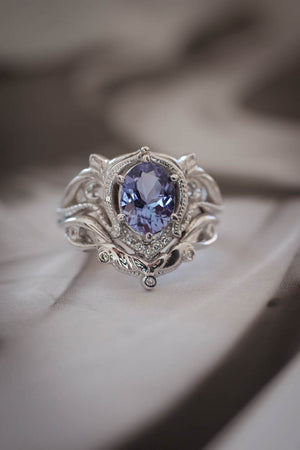 Bridal ring set with lavender tanzanite & diamonds / Lida oval - Eden Garden Jewelry™