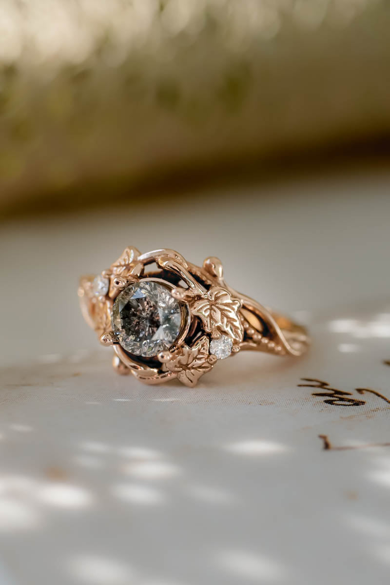 Nature inspired salt & pepper diamond ring / Ivy Undina - Eden Garden Jewelry™