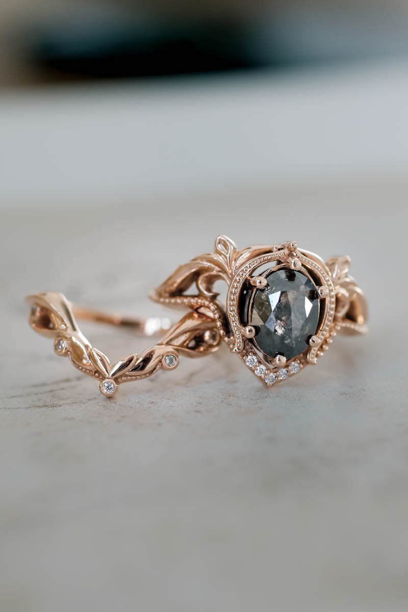 salt and pepper diamond ring set foe wedding in rose gold