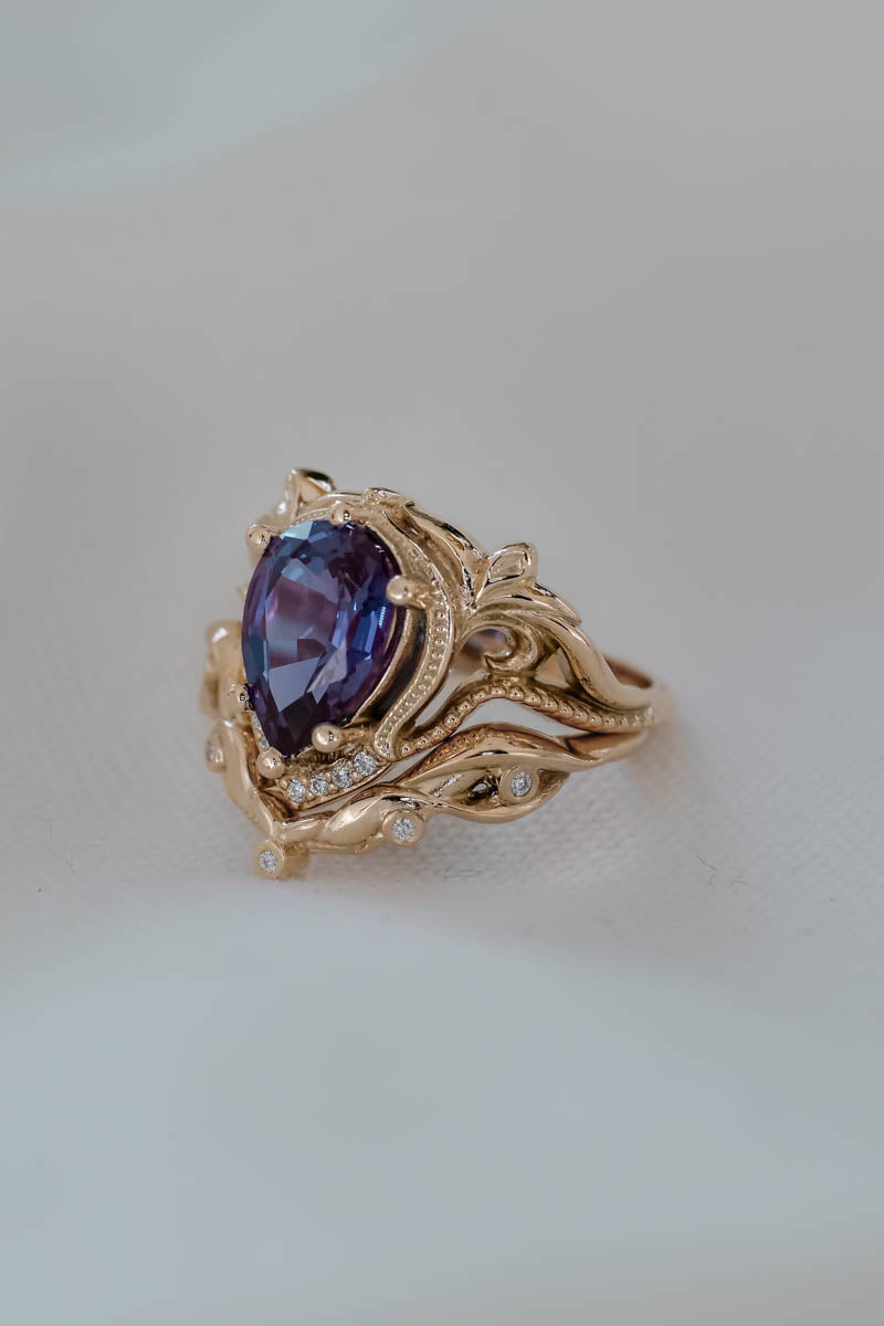 Bridal ring set with big pear cut lab alexandrite / Lida - Eden Garden Jewelry™