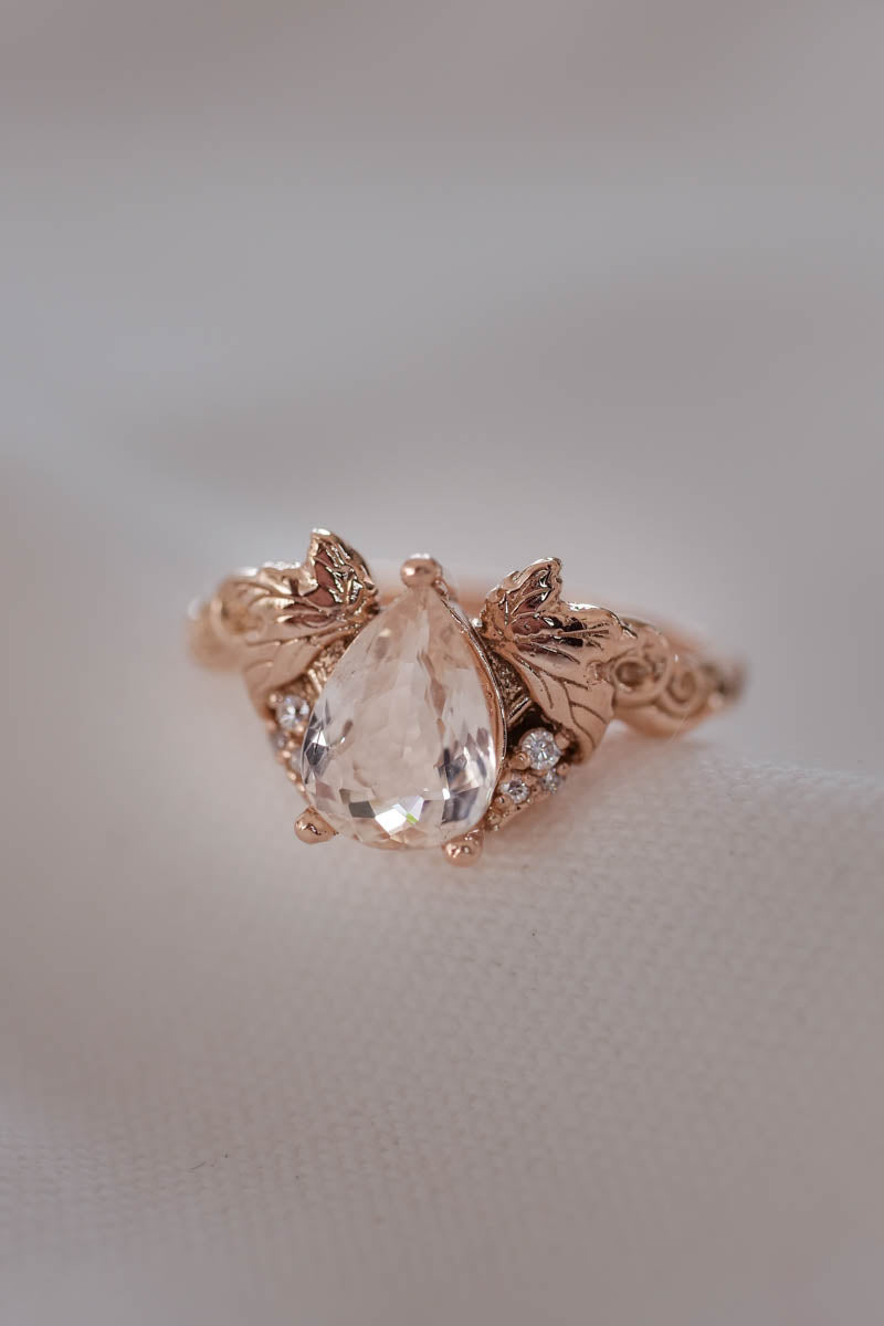 Morganite and diamonds engagement ring / Vineyard - Eden Garden Jewelry™