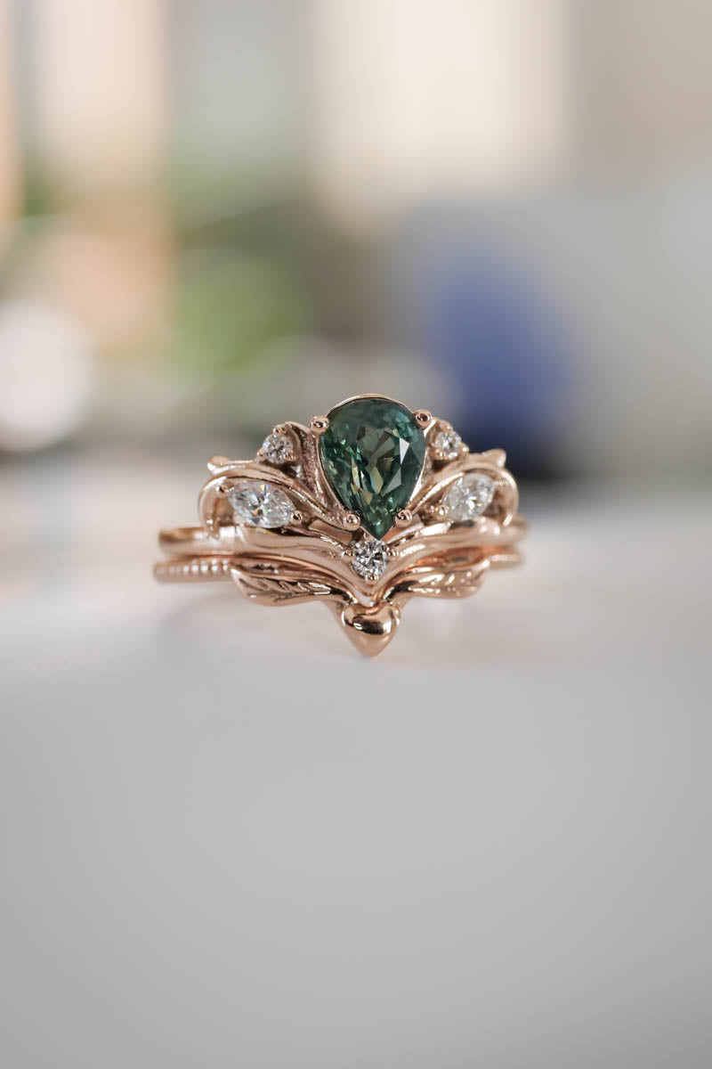 Bridal ring set with pear cut green sapphire / Swanlake - Eden Garden Jewelry™