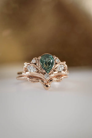 Bridal ring set with pear cut green sapphire / Swanlake - Eden Garden Jewelry™