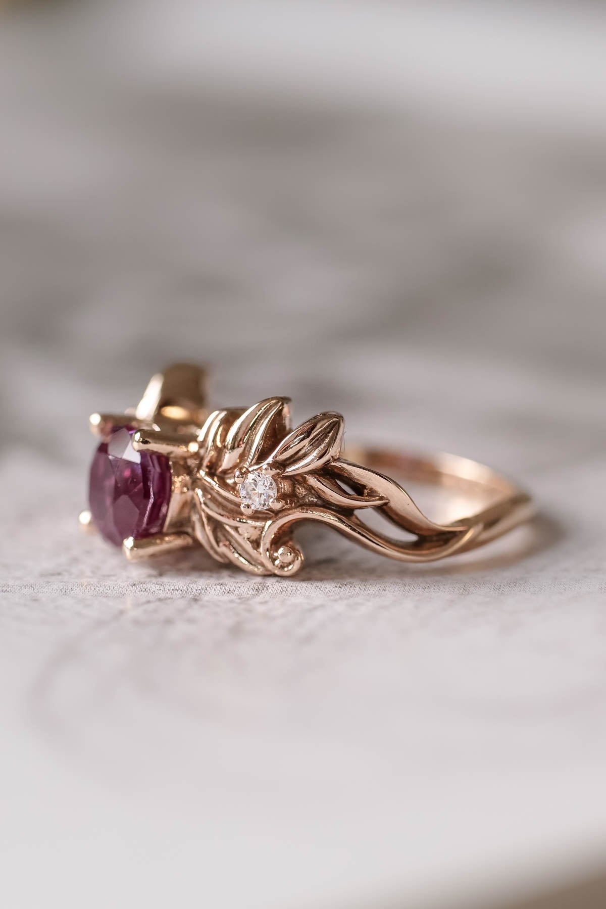 Nature themed engagement ring with alexandrite, colour changing gemstone - Eden Garden Jewelry™