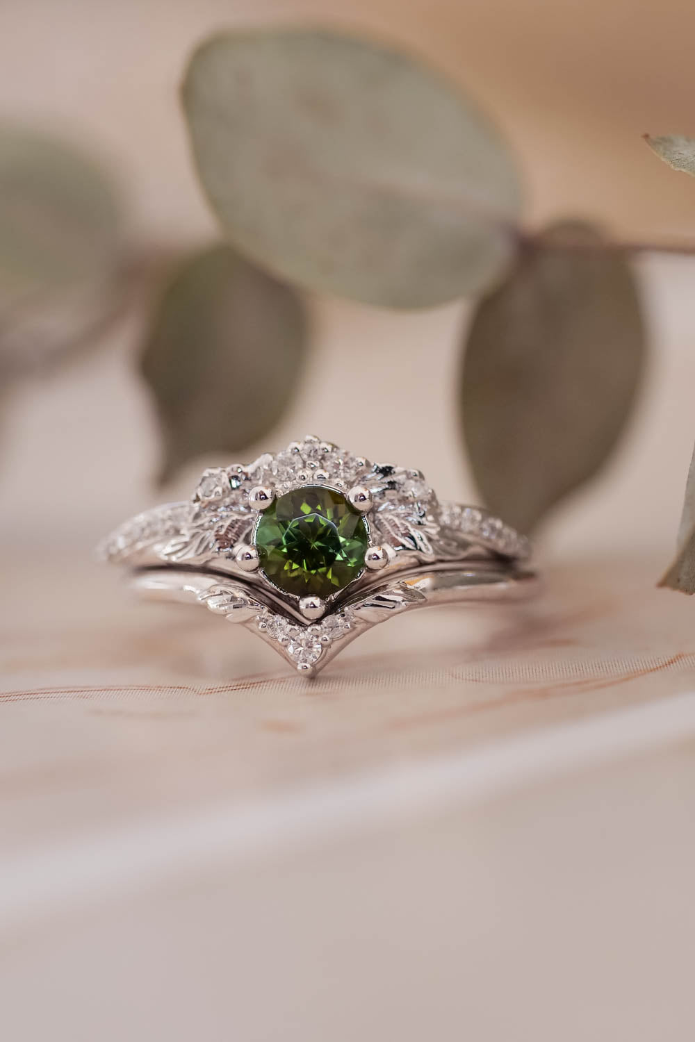 Engagement & wedding ring set with green tourmaline / Amelia - Eden Garden Jewelry™