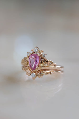 Pink sapphire ring 