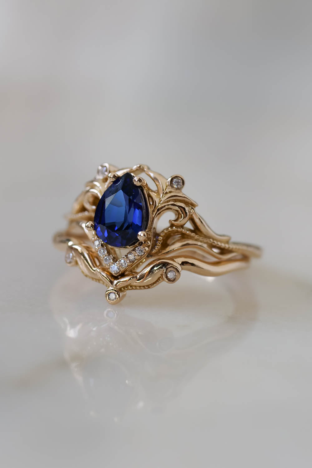 Art nouveau bridal ring set with lab sapphire / Lida - Eden Garden Jewelry™