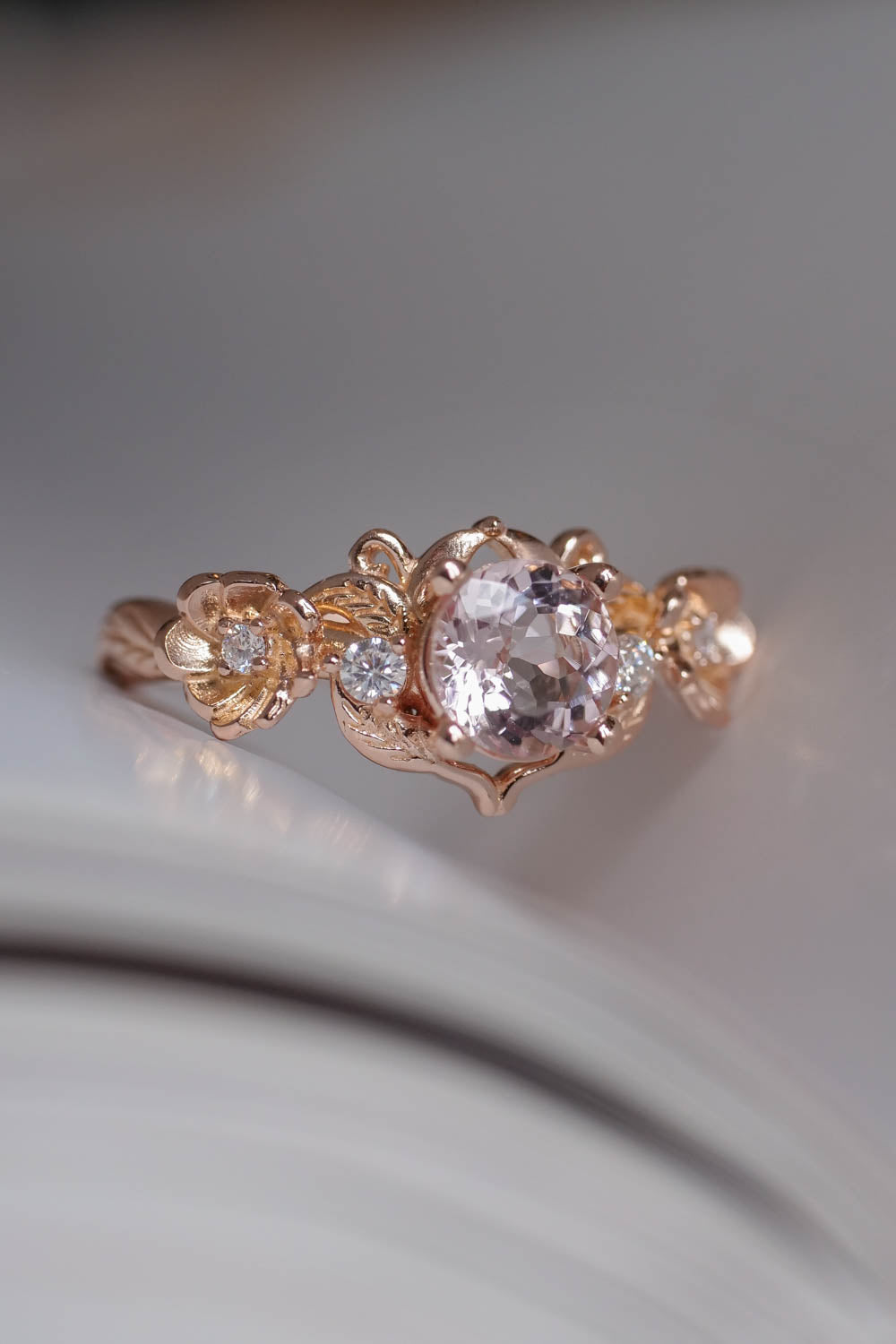 Engagement ring with pink morganite in rose gold / Adelina - Eden Garden Jewelry™