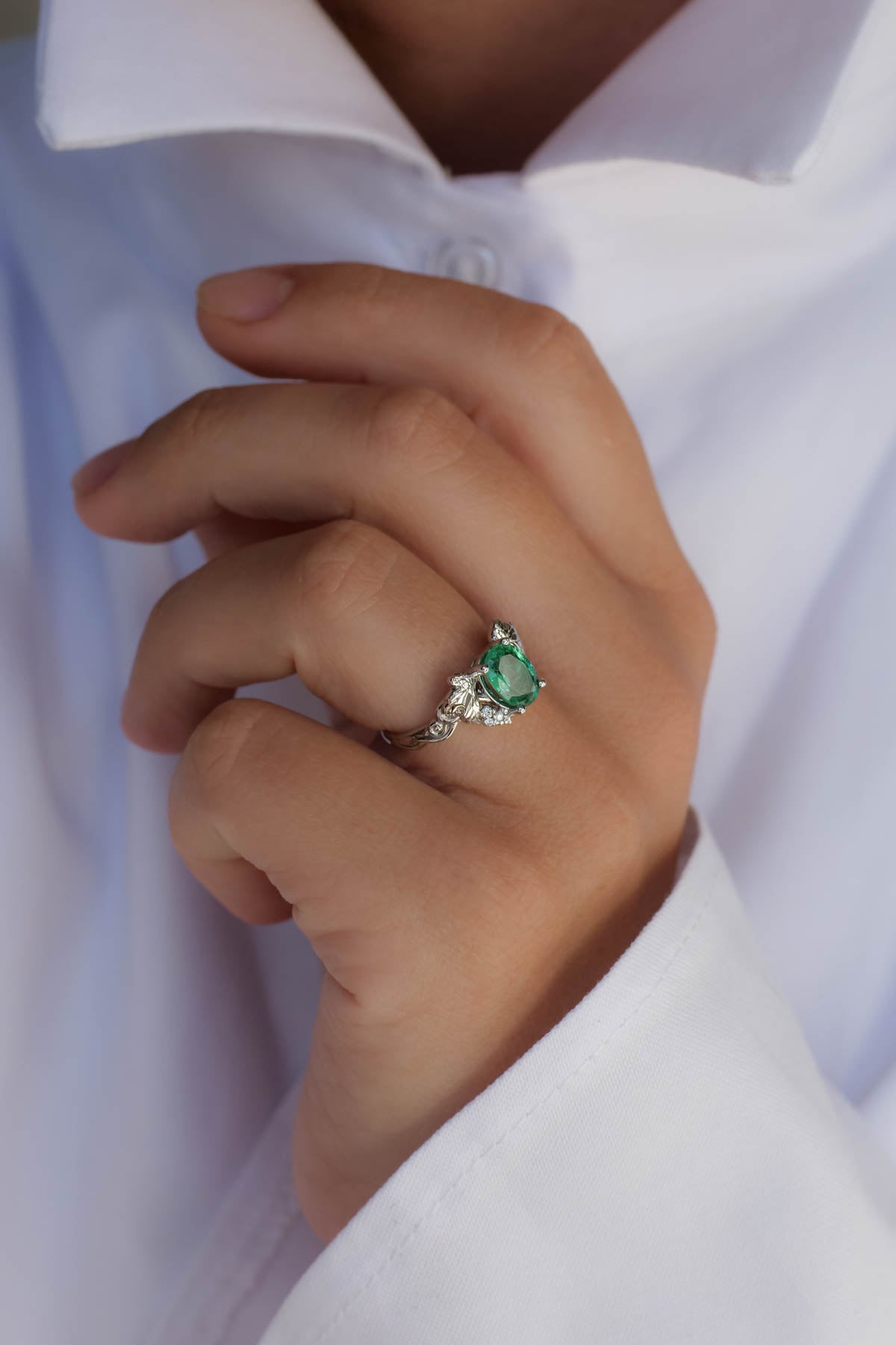 Oval cut emerald and diamonds engagement ring / Vineyard - Eden Garden Jewelry™