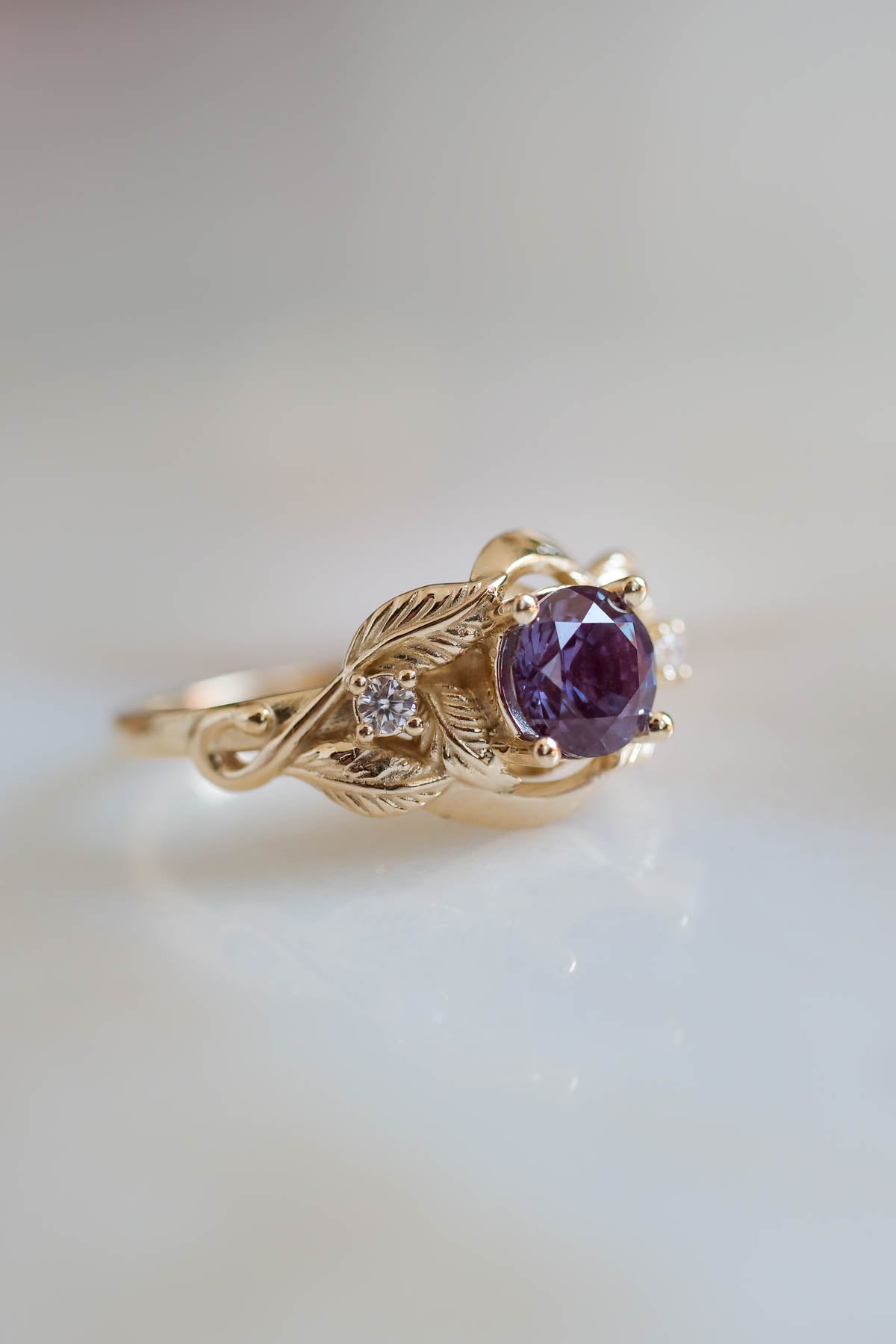 Azalea | custom ring setting, three gemstones ring, 6 mm central, 2 mm sides - Eden Garden Jewelry™