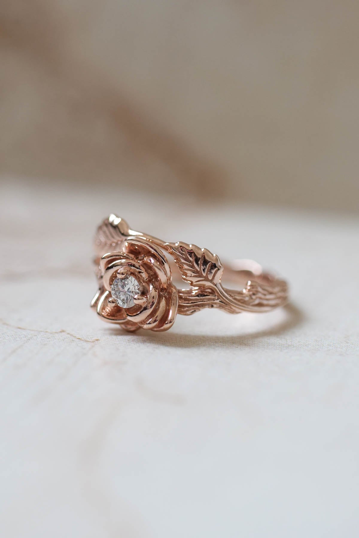 Floral engagement ring in rose gold / Blooming Rose - Eden Garden Jewelry™