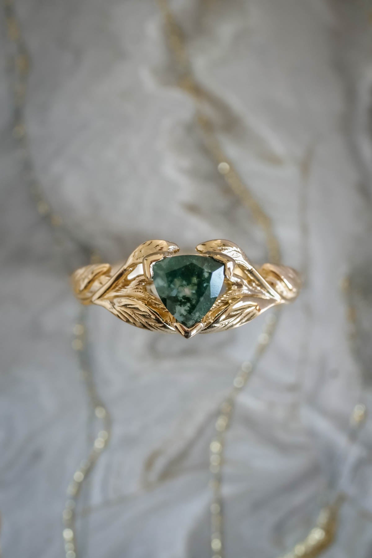 READY TO SHIP: Clematis in 14K yellow gold, trillion moss agate 6 mm, RING SIZE 7 US - Eden Garden Jewelry™