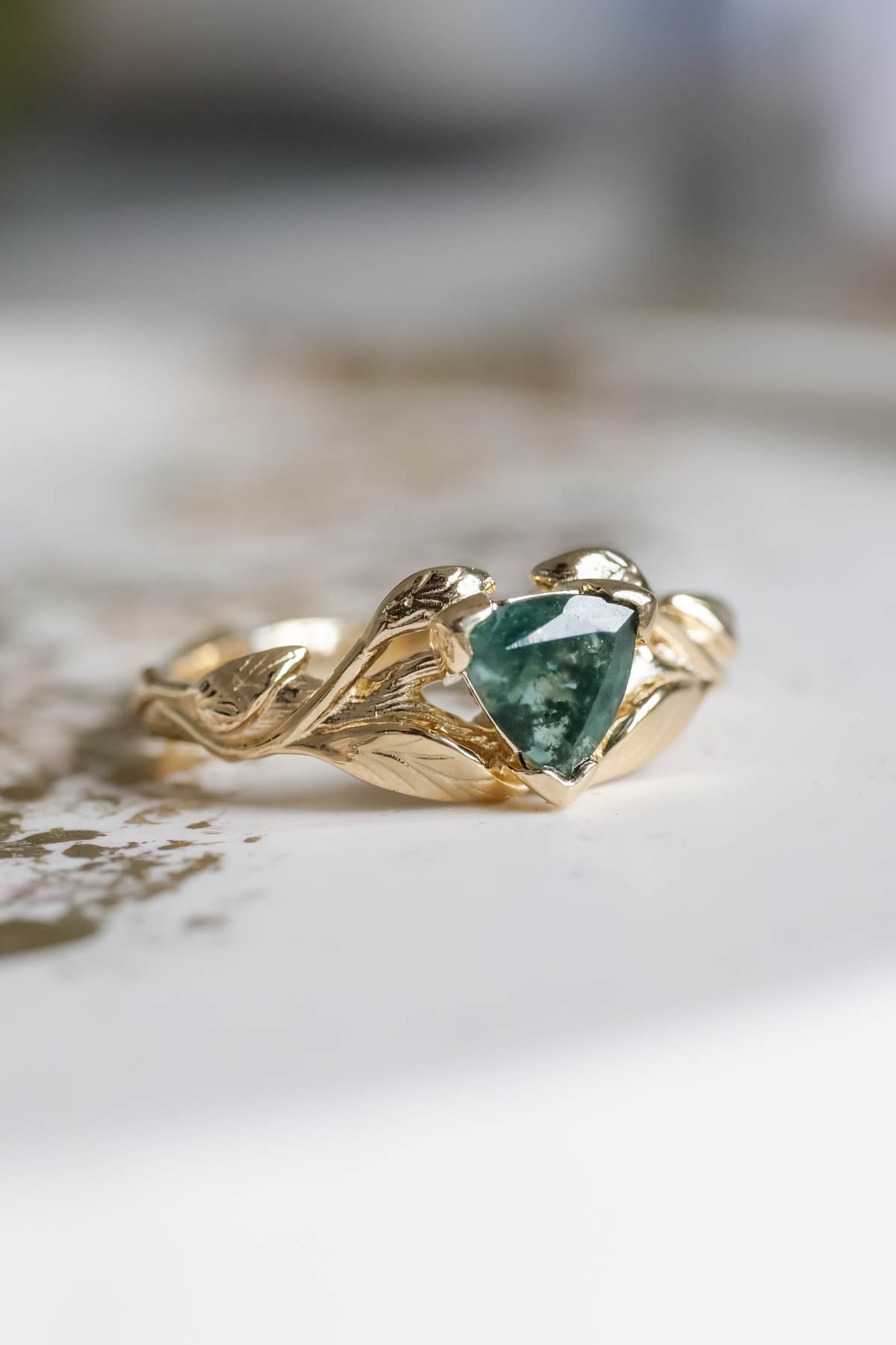 READY TO SHIP: Clematis in 14K yellow gold, trillion moss agate 6 mm, RING SIZE 7 US - Eden Garden Jewelry™