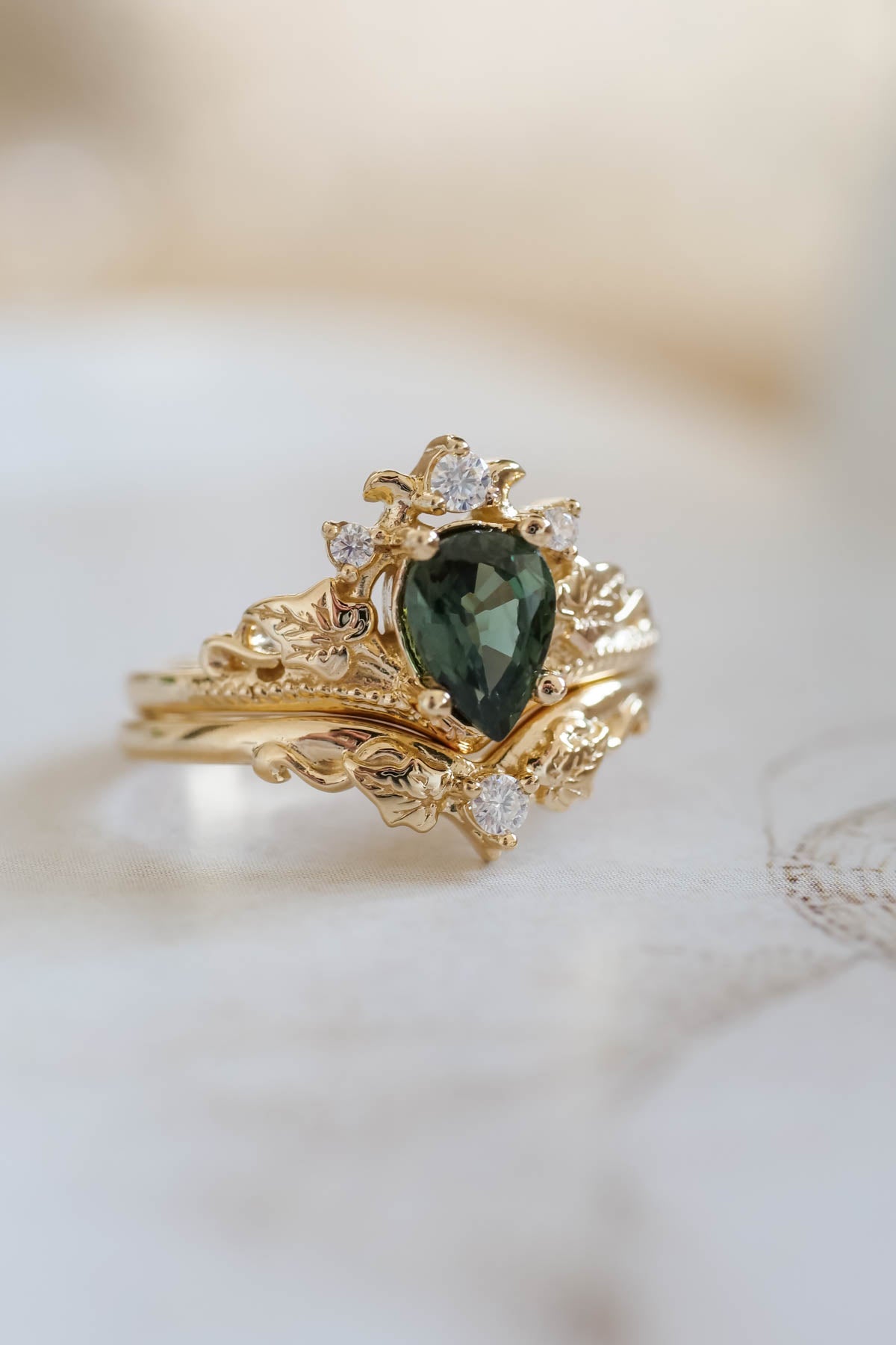 Green sapphire engagement ring set, tiara ring with diamonds / Ariadne - Eden Garden Jewelry™