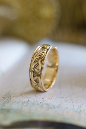 Mens Celtic knot wedding band, Irish inspired ring - Eden Garden Jewelry™