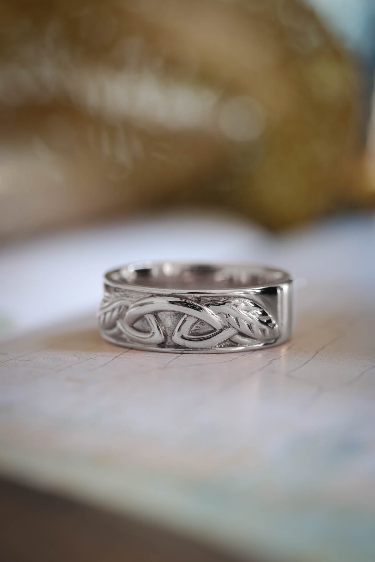 Mens Celtic knot wedding band, Irish inspired ring - Eden Garden Jewelry™