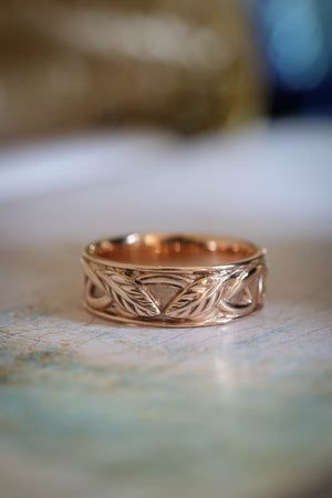 Mens Celtic knot wedding band, Irish inspired ring - Eden Garden Jewelry™