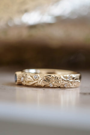 Wedding rings set for couples: classic band for him, ivy leaves band with sapphire and diamonds for her - Eden Garden Jewelry™