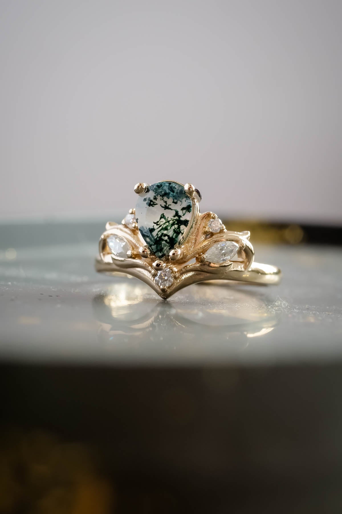 Big pear moss agate engagement ring, one of a kind gemstone ring / Swanlake - Eden Garden Jewelry™