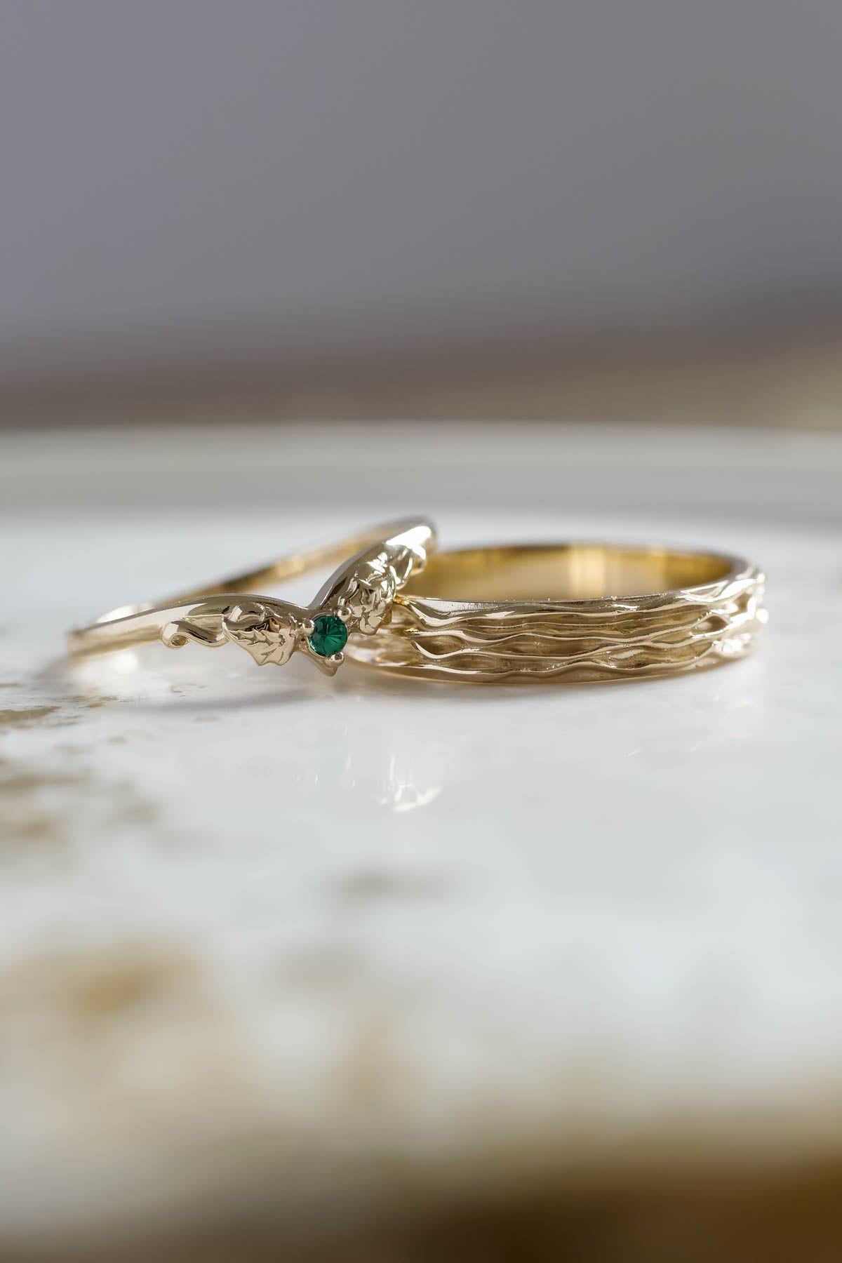 Wedding rings set for couple: gold wave ring for man, ivy leaves emerald ring for woman - Eden Garden Jewelry™