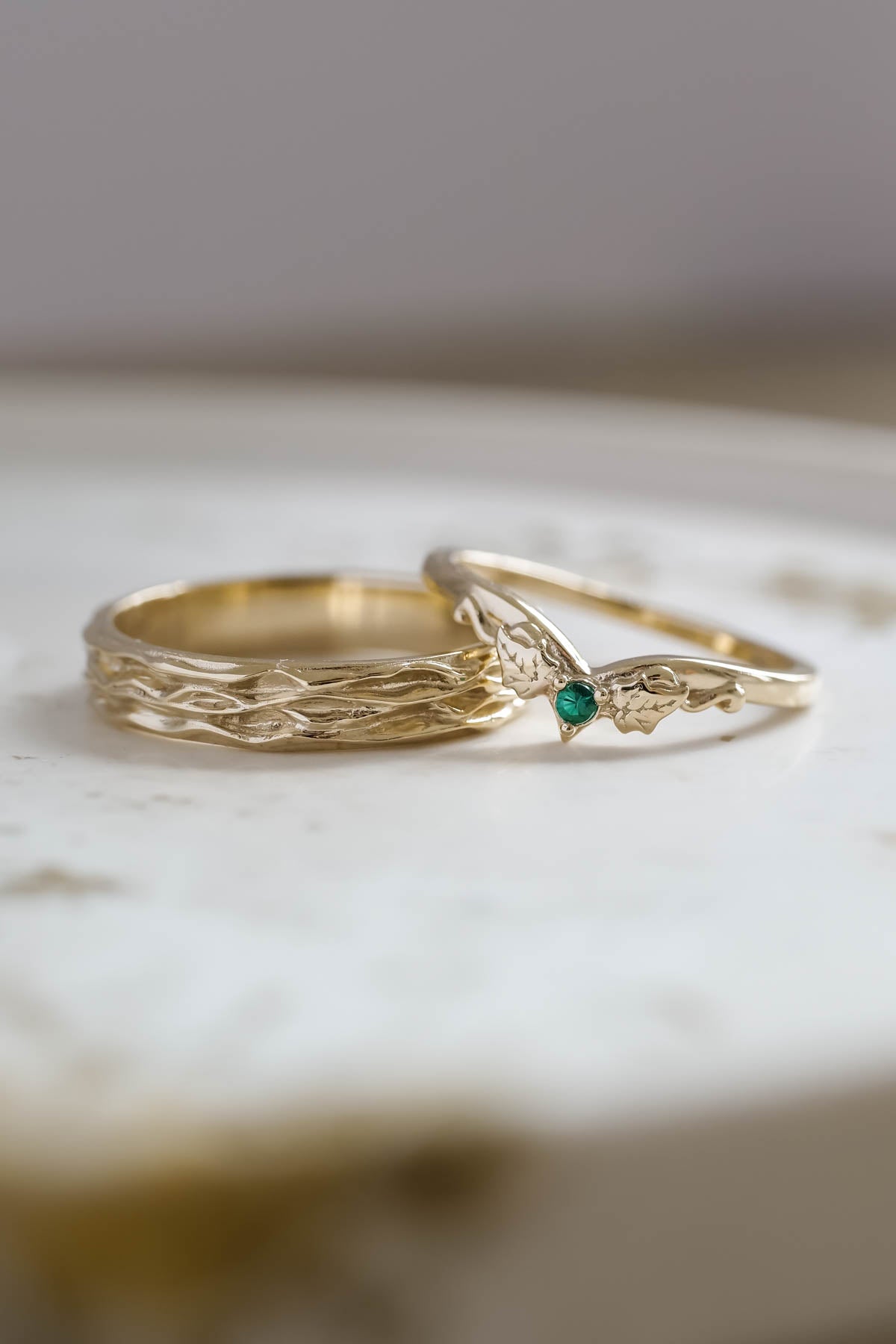 Wedding rings set for couple: gold wave ring for man, ivy leaves emerald ring for woman - Eden Garden Jewelry™