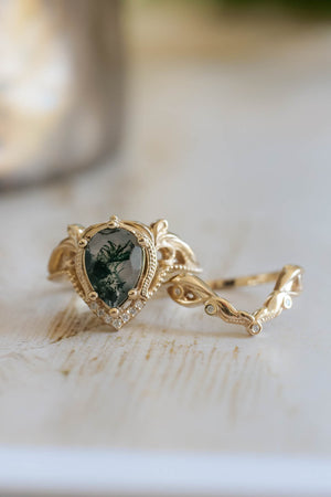 Moss agate engagement ring set, alternative ring set / Lida - Eden Garden Jewelry™