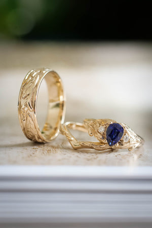 Wedding bands set for couple: leaf wedding band for him, Wisteria ring set with lab alexandrite for her - Eden Garden Jewelry™