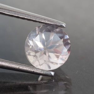 Quartz rose | natural, round cut 6 mm VS 0.8ct - Eden Garden Jewelry™