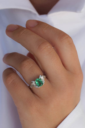 Oval cut emerald and diamonds engagement ring / Vineyard - Eden Garden Jewelry™