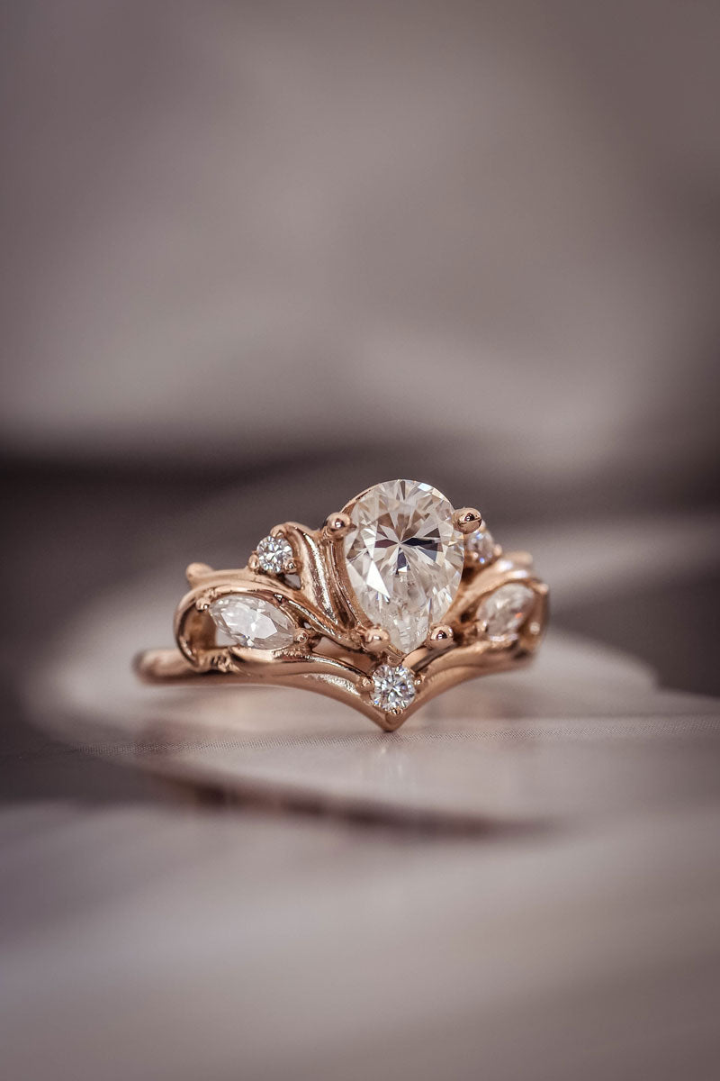 moissanite-engagement-ring-pear